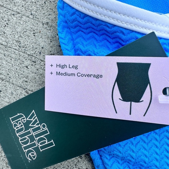 Wild Fable Blue Women's Swimsuit NWT - Picture 6 of 6